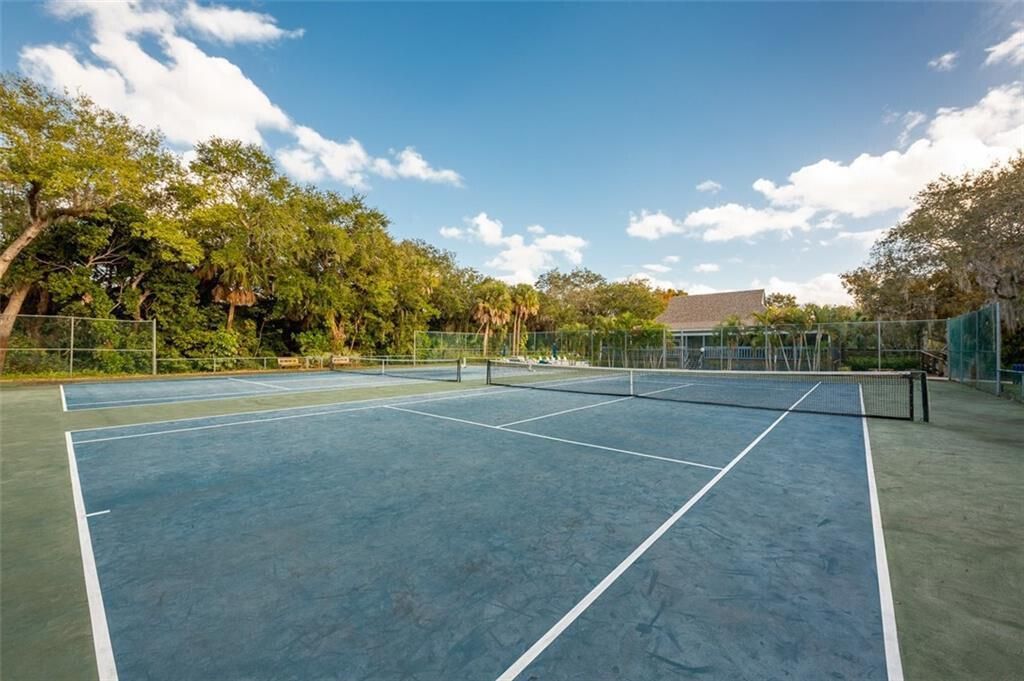 Tennis