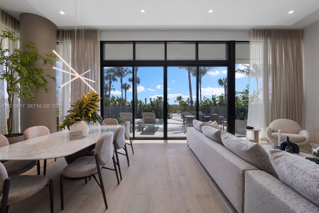 En Venta: $4,599,900 (3 camas, 3 baños, 3000 Pies cuadrados)