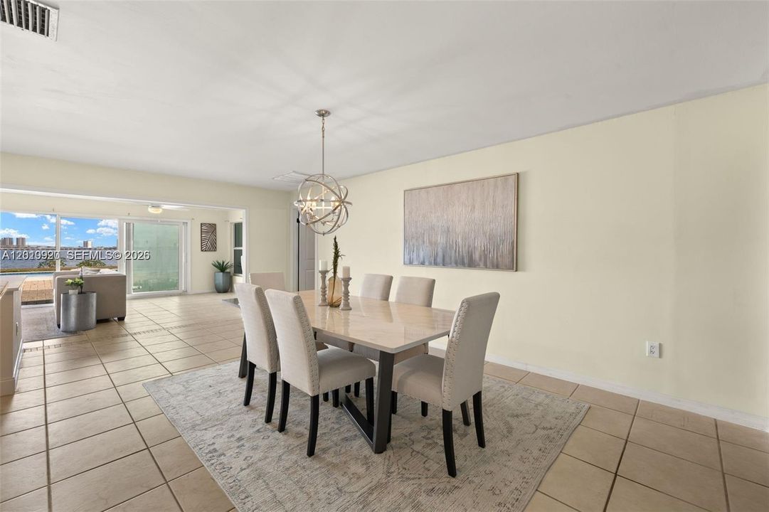 Recently Sold: $720,000 (2 beds, 2 baths, 0 Square Feet)
