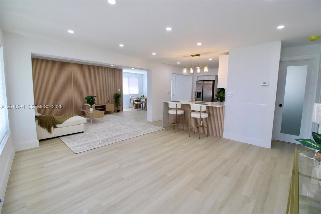 На продажу: $524,000 (3 спален, 2 ванн, 1425 Квадратных фут)
