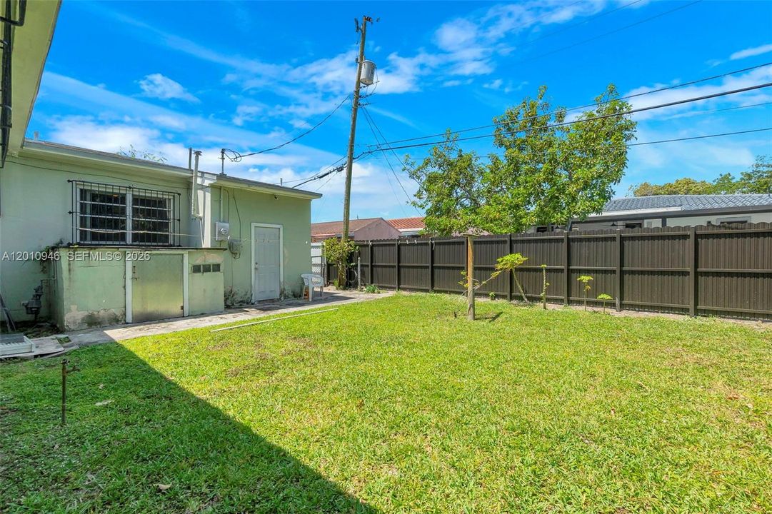 Activo con contrato: $569,999 (3 camas, 2 baños, 1350 Pies cuadrados)