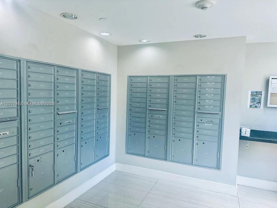 En Venta: $342,000 (1 camas, 1 baños, 663 Pies cuadrados)