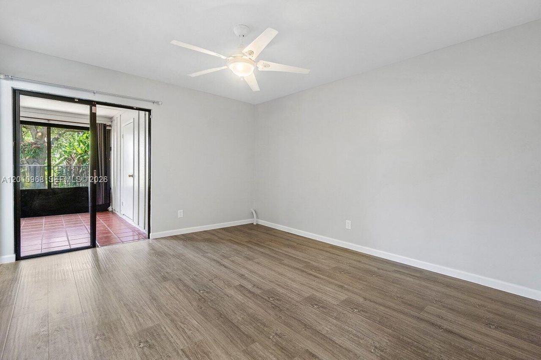 For Rent: $3,700 (3 beds, 2 baths, 1541 Square Feet)