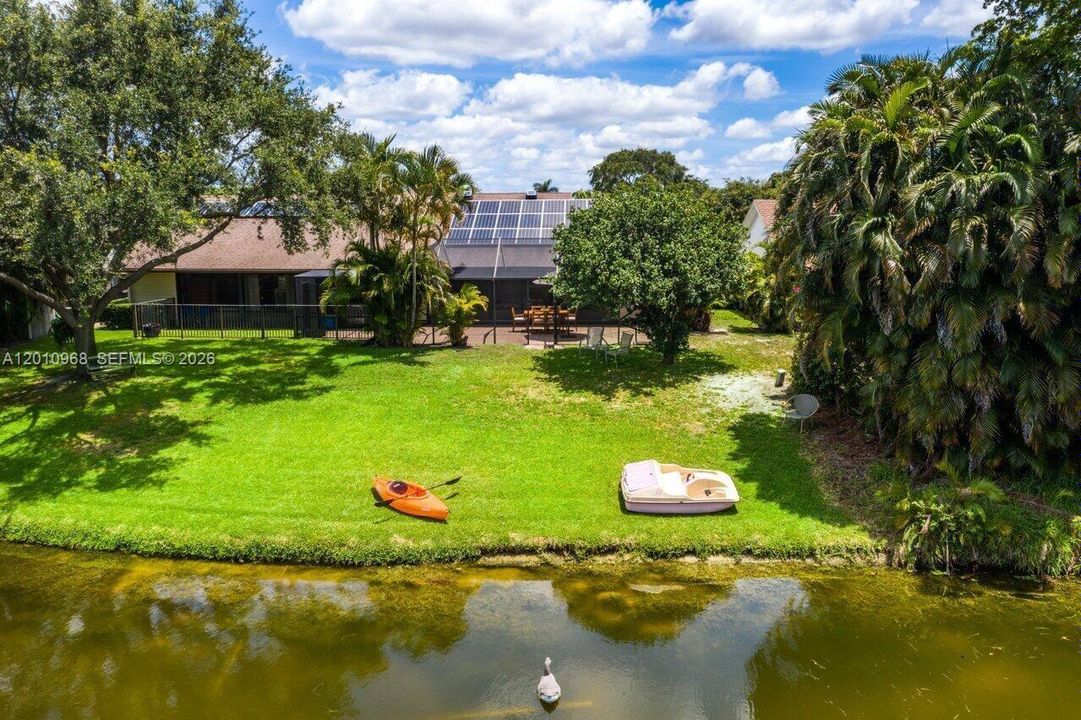 For Rent: $3,700 (3 beds, 2 baths, 1541 Square Feet)