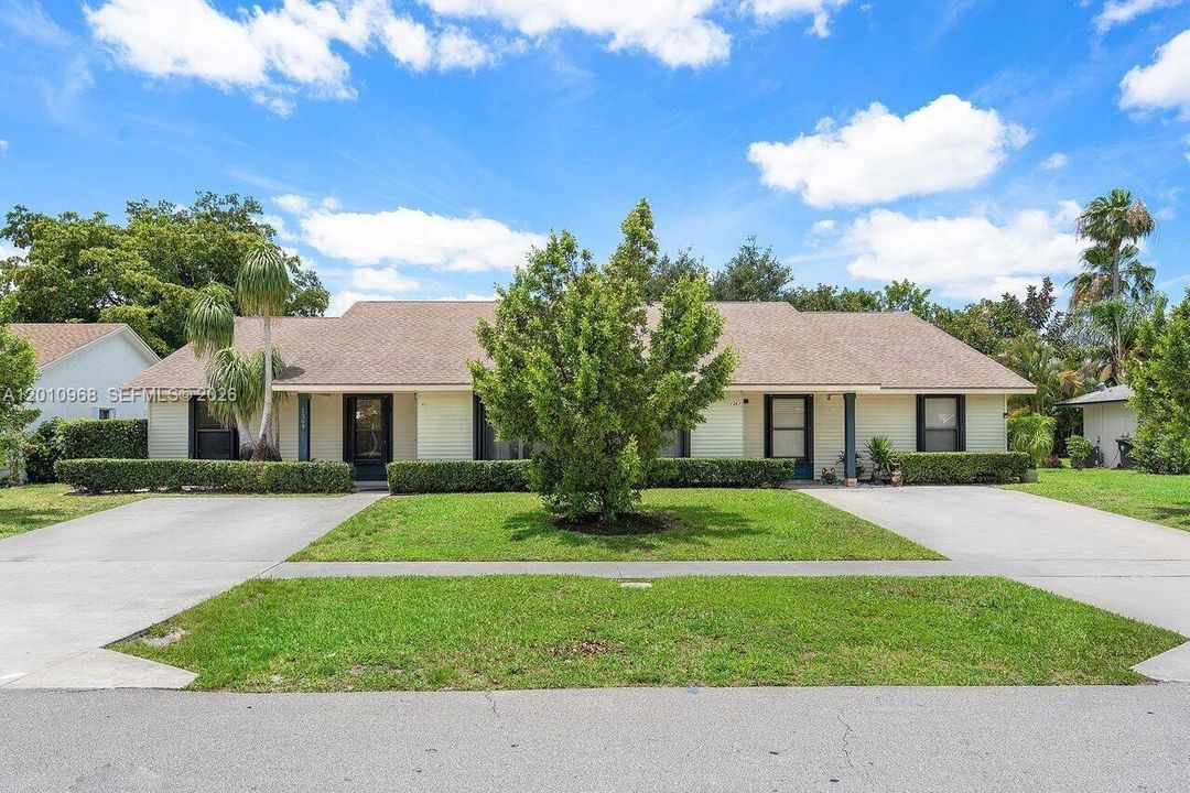 For Rent: $3,700 (3 beds, 2 baths, 1541 Square Feet)
