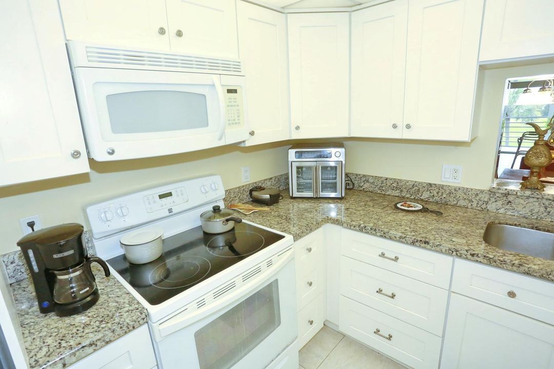 013-008-Kitchen-1500x1000