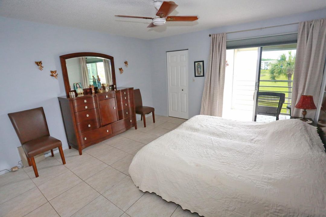 026-010-Master Bedroom-1500x1000