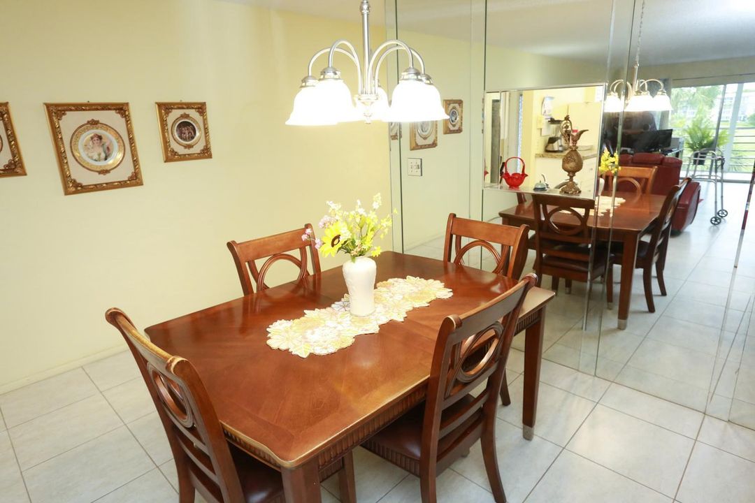 018-029-Dining Room-1500x1000