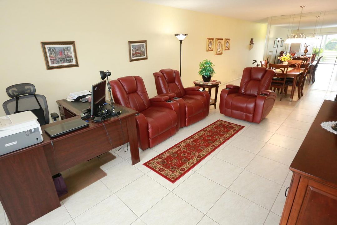 019-007-Living Room-1500x1000