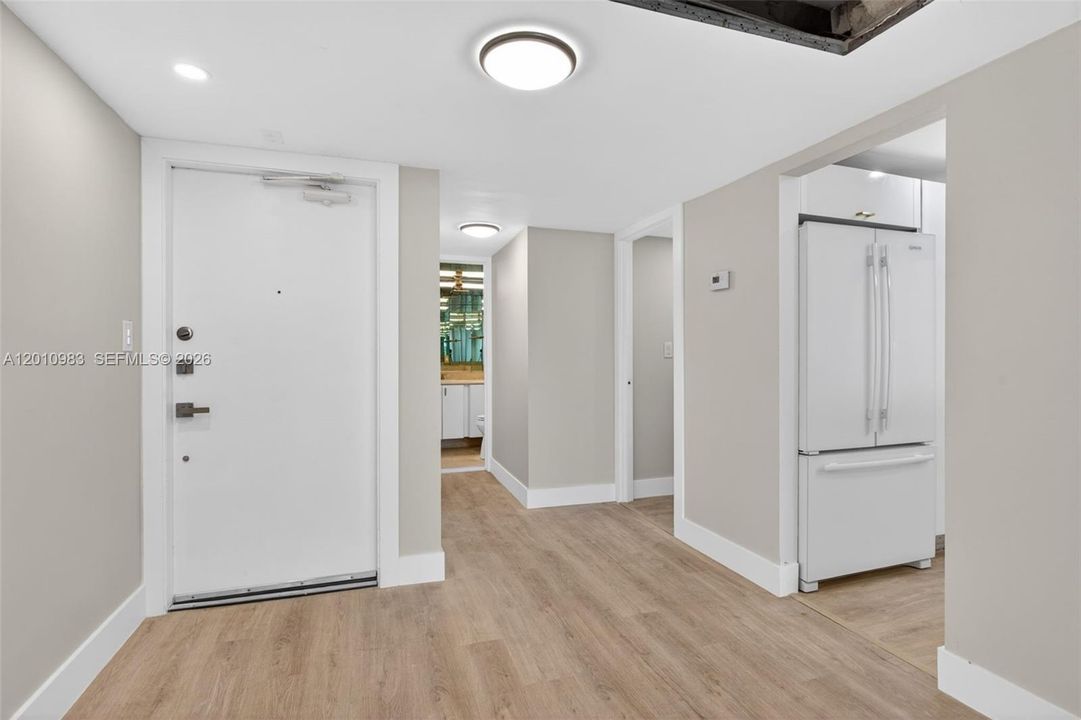 En Venta: $369,900 (3 camas, 2 baños, 1716 Pies cuadrados)