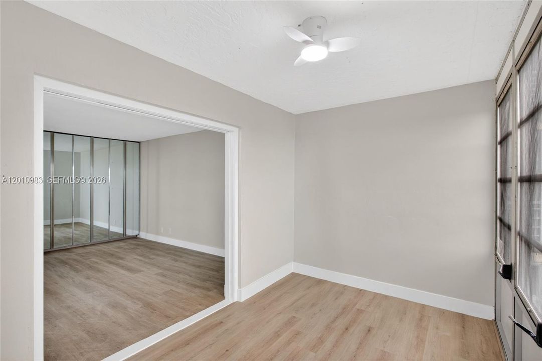 En Venta: $369,900 (3 camas, 2 baños, 1716 Pies cuadrados)