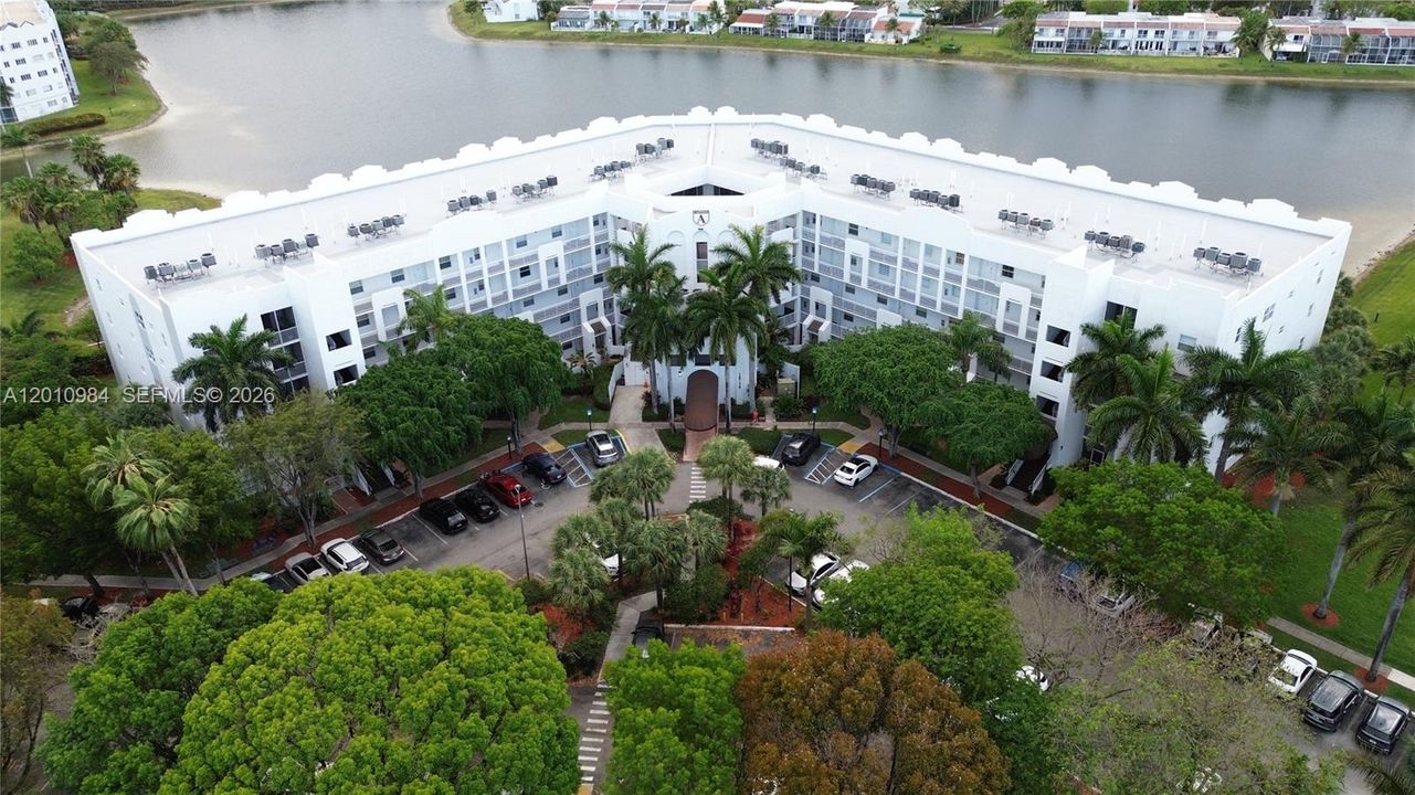 На продажу: $505,000 (3 спален, 2 ванн, 1700 Квадратных фут)