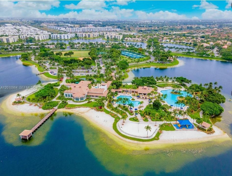 На продажу: $505,000 (3 спален, 2 ванн, 1700 Квадратных фут)