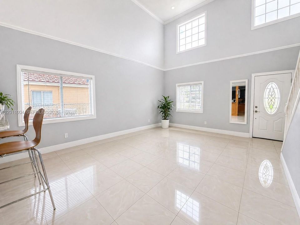 В аренду: $5,500 (6 спален, 3 ванн, 2891 Квадратных фут)