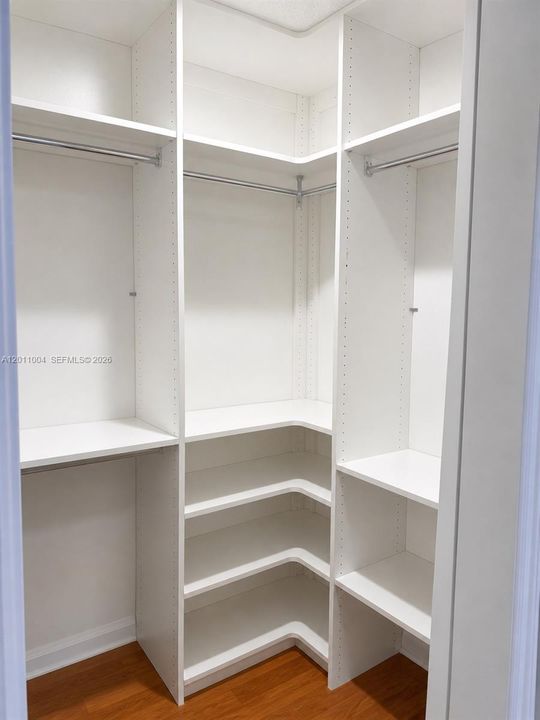 В аренду: $5,500 (6 спален, 3 ванн, 2891 Квадратных фут)