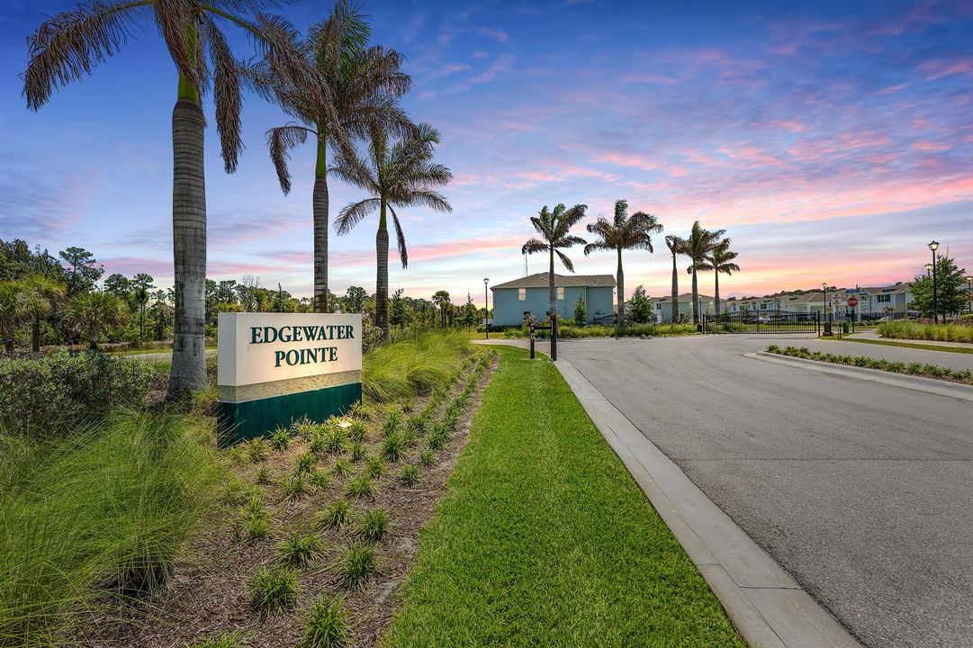 Edgewater Pointe