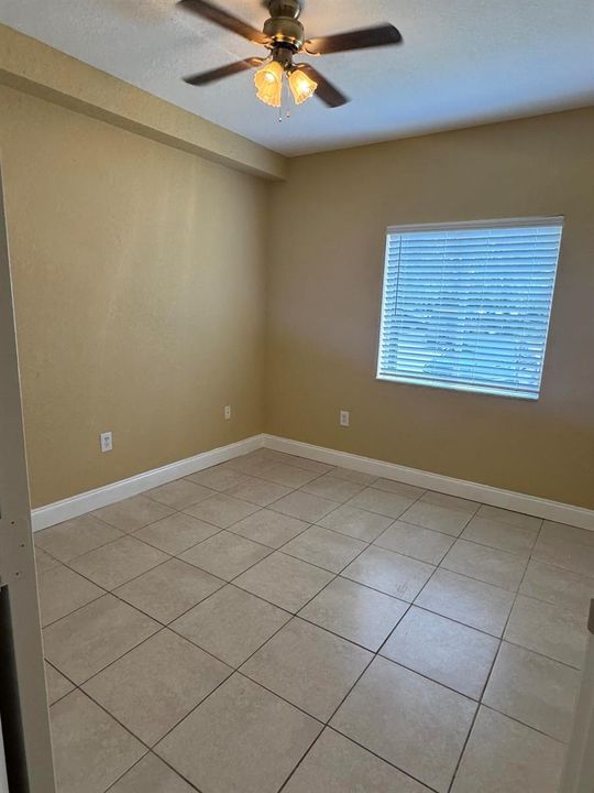 9. 812- 2ND BEDROOM
