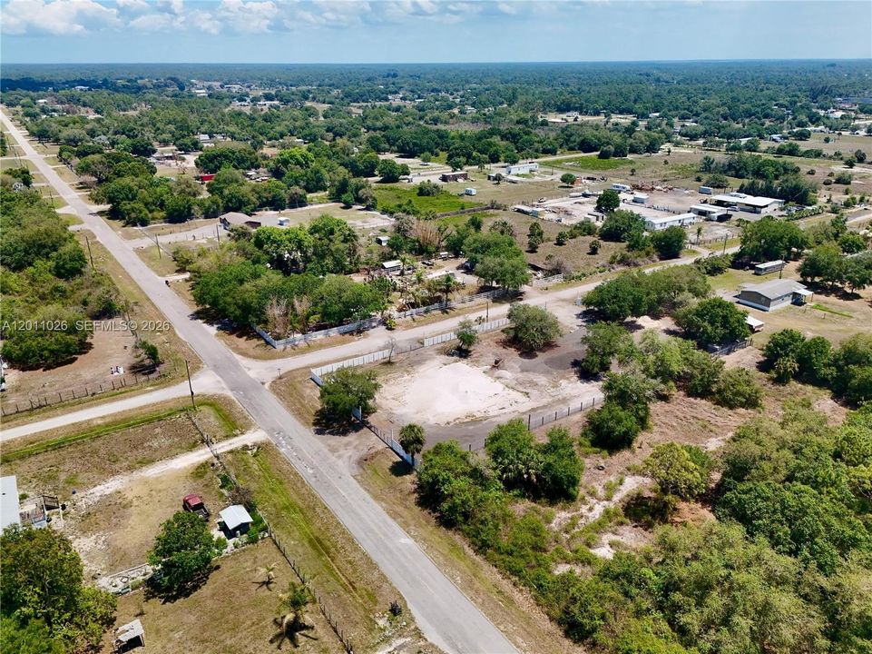 En Venta: $90,000 (1.25 acres)