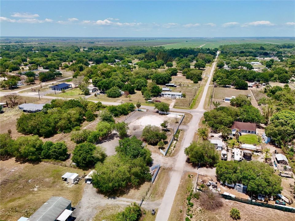 En Venta: $90,000 (1.25 acres)