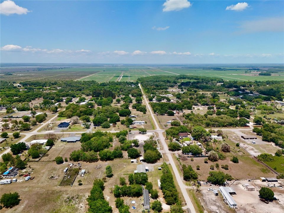 En Venta: $90,000 (1.25 acres)