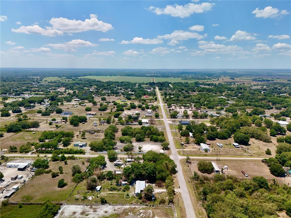 En Venta: $90,000 (1.25 acres)