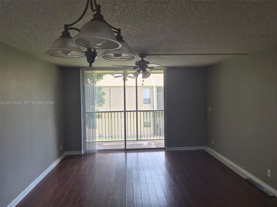 En Venta: $185,900 (1 camas, 1 baños, 800 Pies cuadrados)