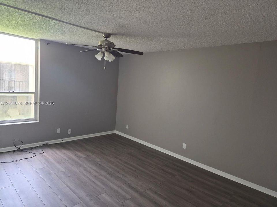 En Venta: $185,900 (1 camas, 1 baños, 800 Pies cuadrados)