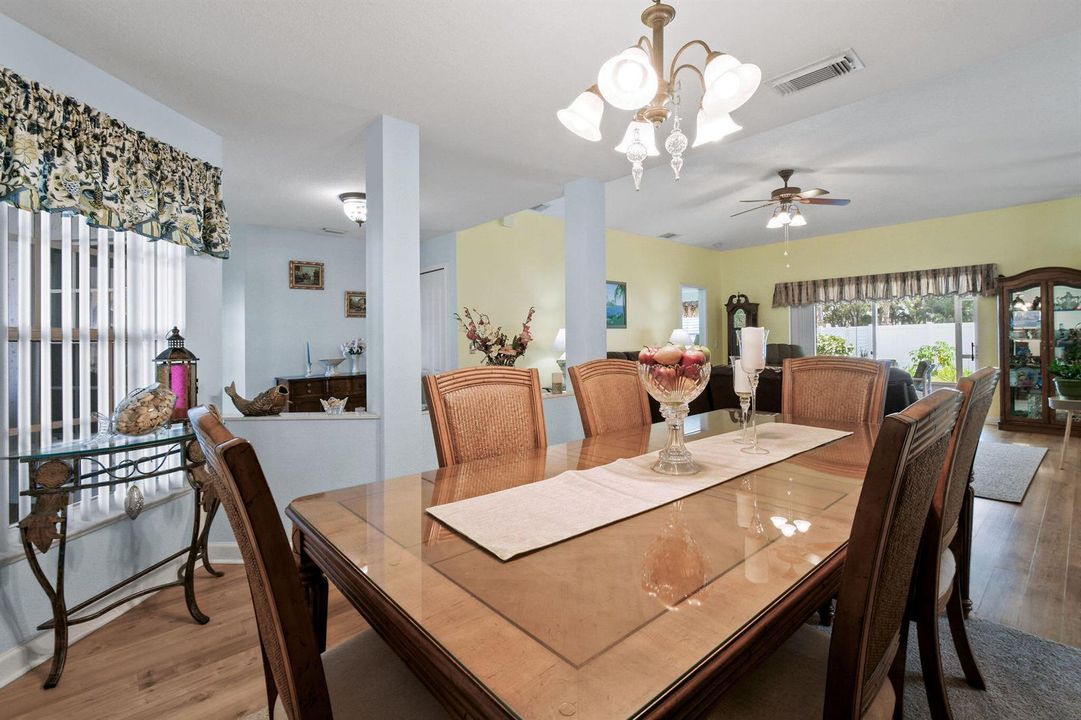 6727DickinsonTerrace(22)