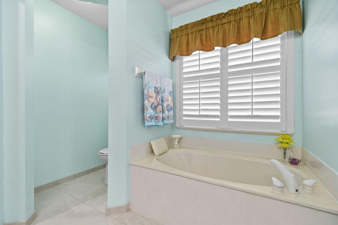 6727DickinsonTerrace(40)