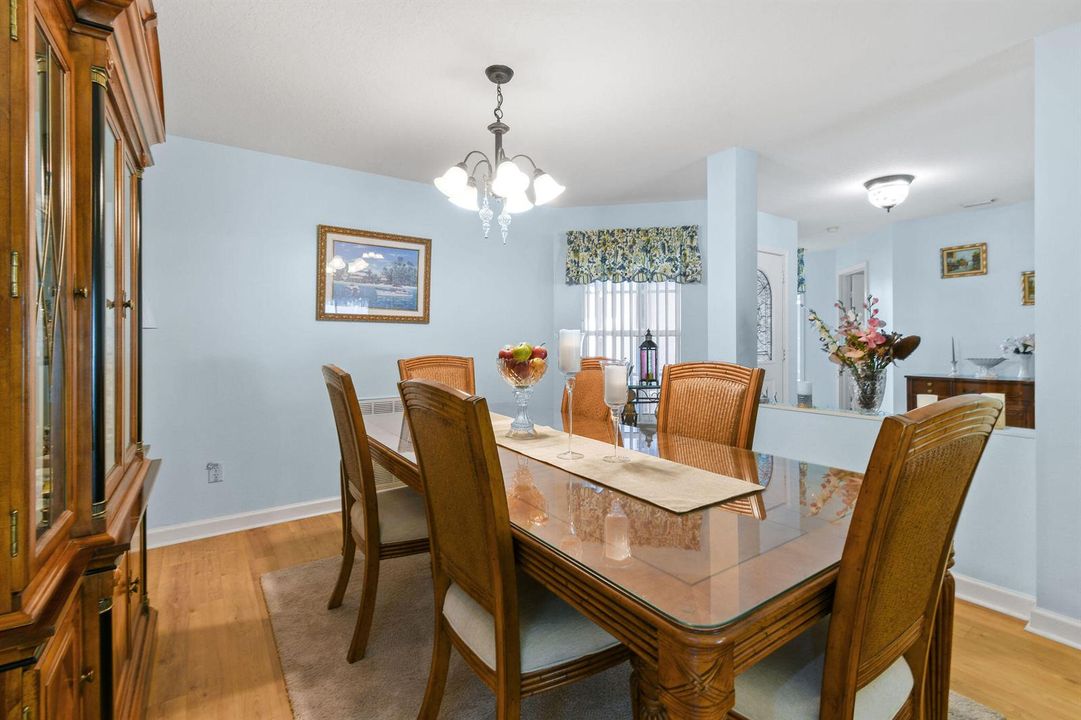 6727DickinsonTerrace(20)