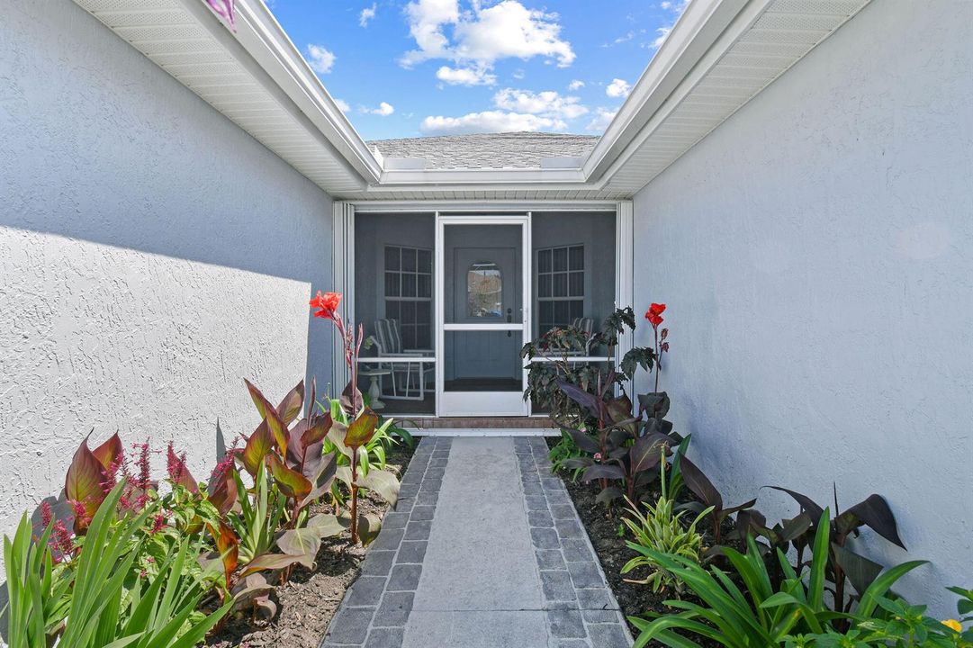 6727DickinsonTerrace(10)