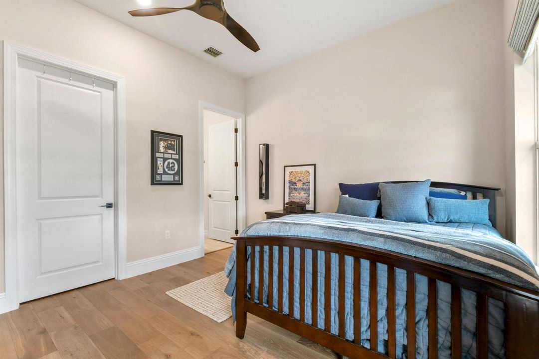 10870StellarCir(55)