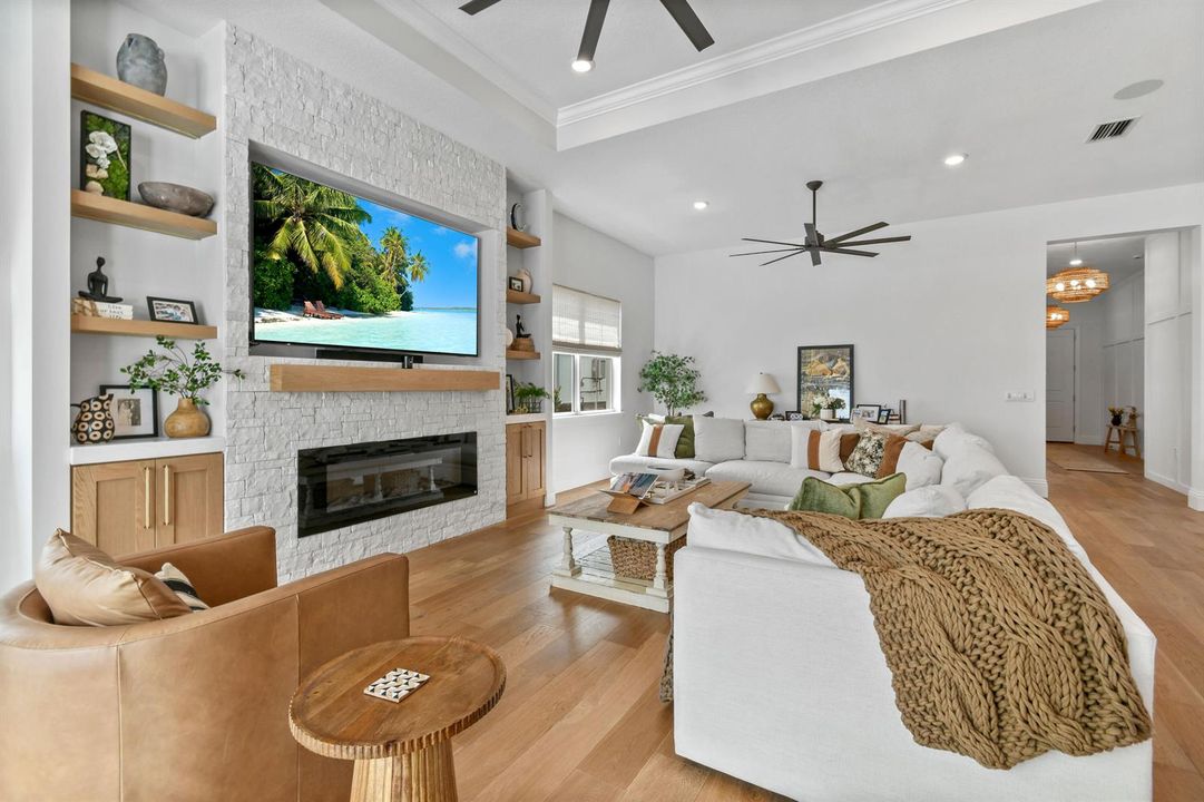 10870StellarCir(17)