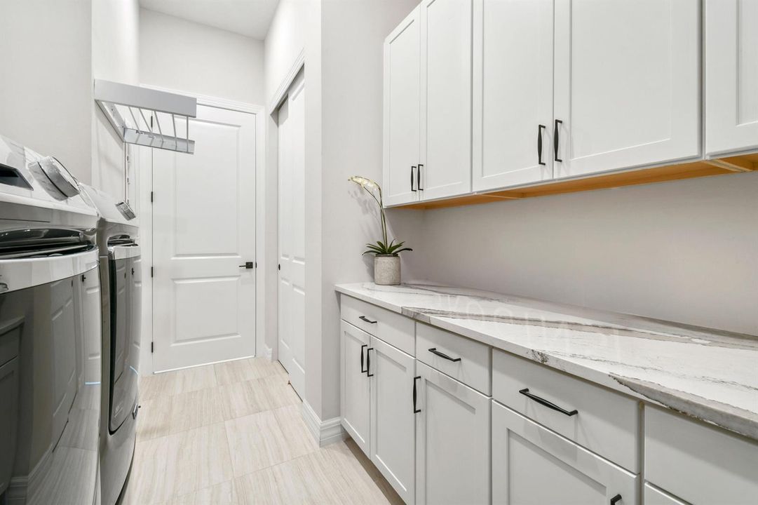 10870StellarCir(71)
