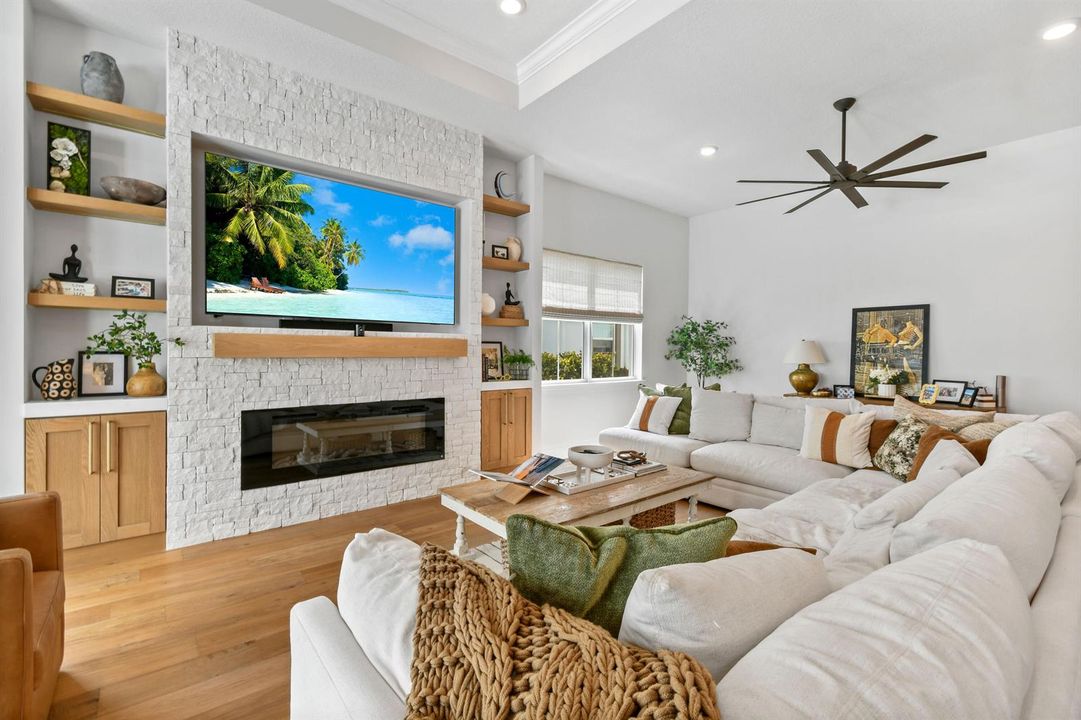 10870StellarCir(18)