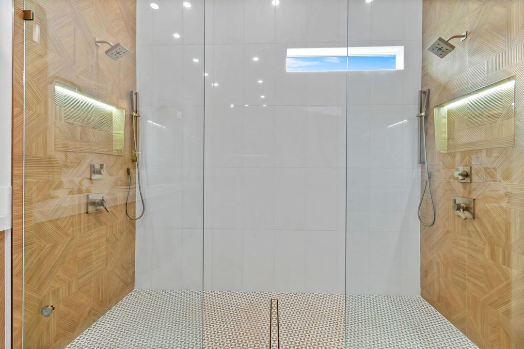 10870StellarCir(49)