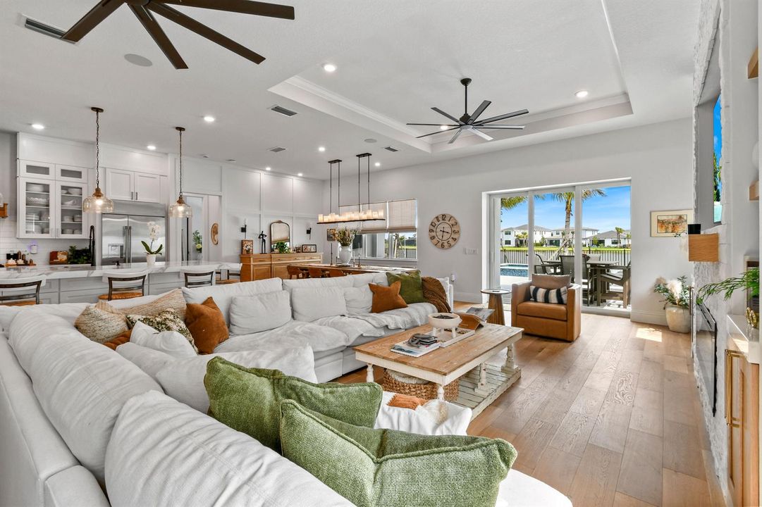 10870StellarCir(15)