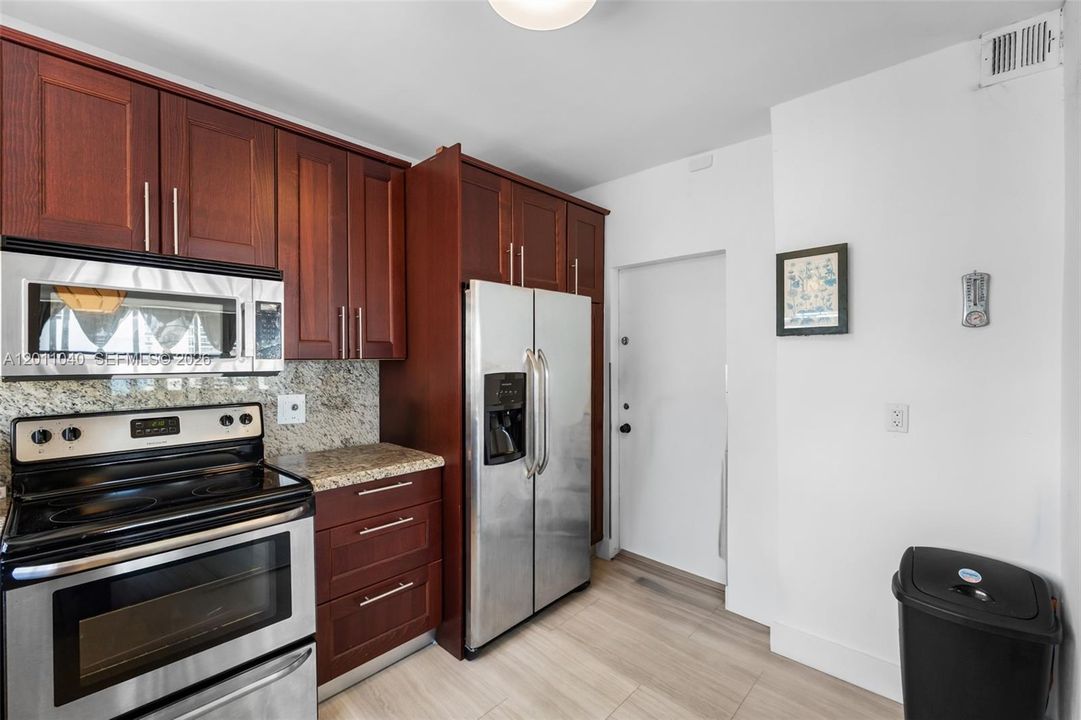 En Venta: $365,000 (2 camas, 2 baños, 1443 Pies cuadrados)