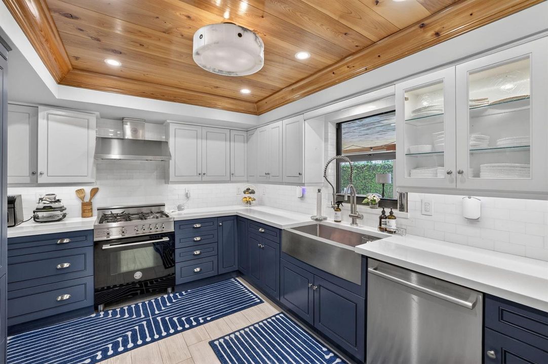 1642 SE 7th - Kitchen 3