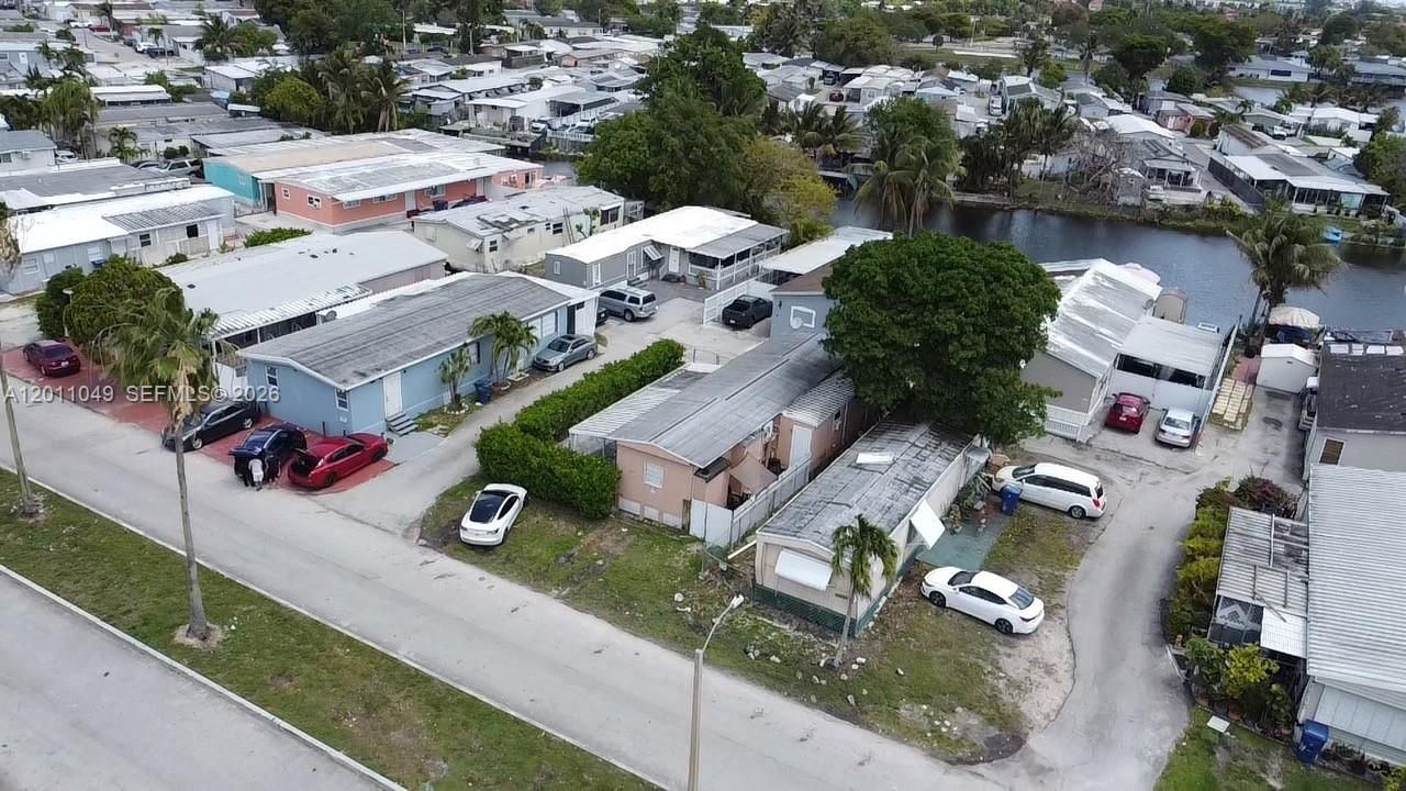 En Venta: $225,000 (4 camas, 4 baños, 484900 Pies cuadrados)