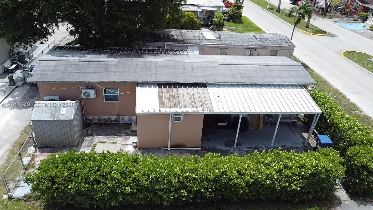 En Venta: $225,000 (4 camas, 4 baños, 484900 Pies cuadrados)
