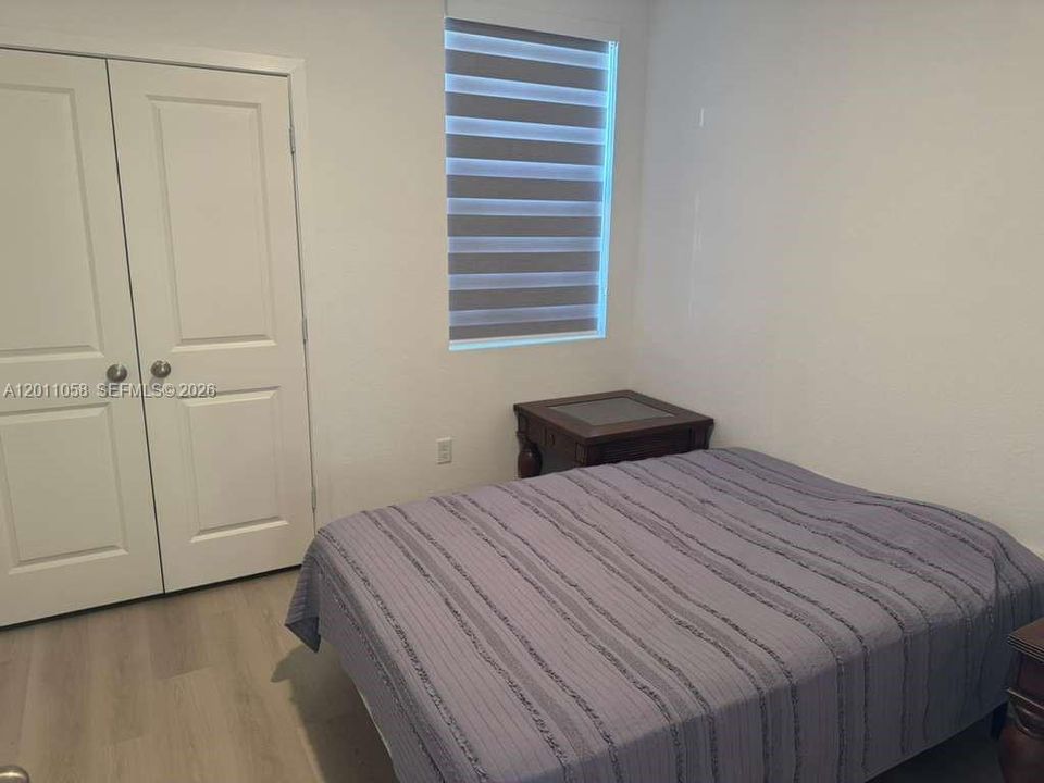 For Sale: $465,000 (3 beds, 3 baths, 1333 Square Feet)