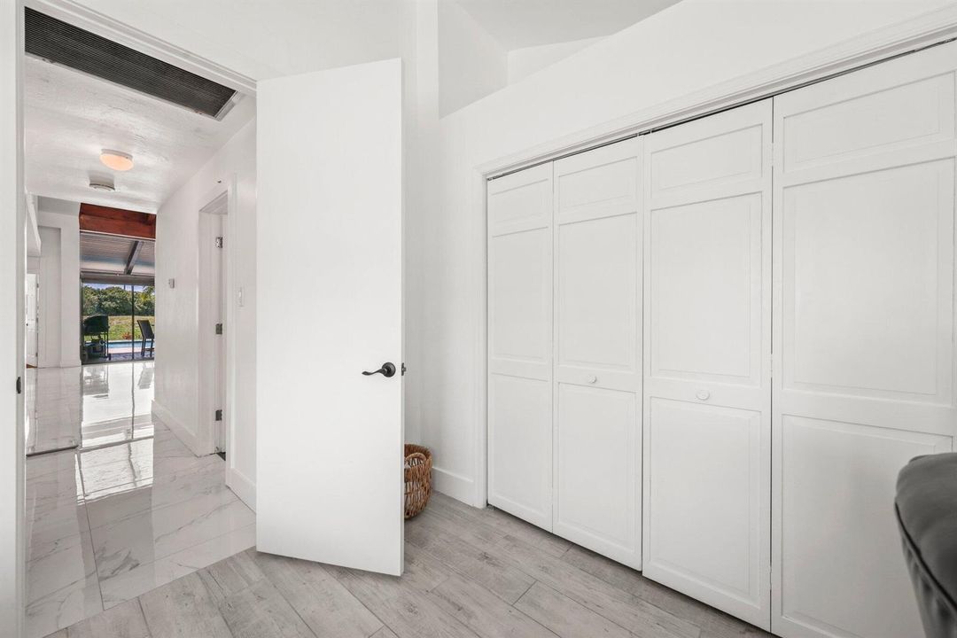 6031 Northwest 4th Ave - 39.jpg-SMALL