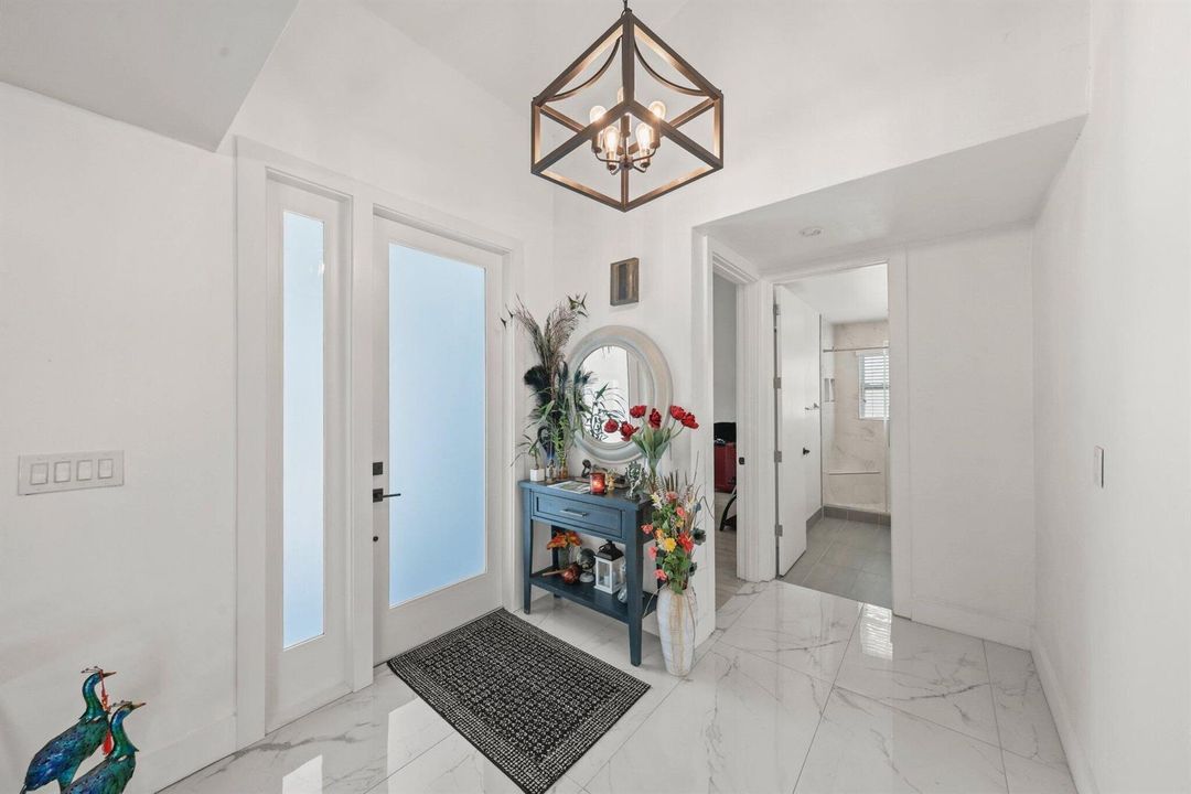 6031 Northwest 4th Ave - 8.jpg-SMALL