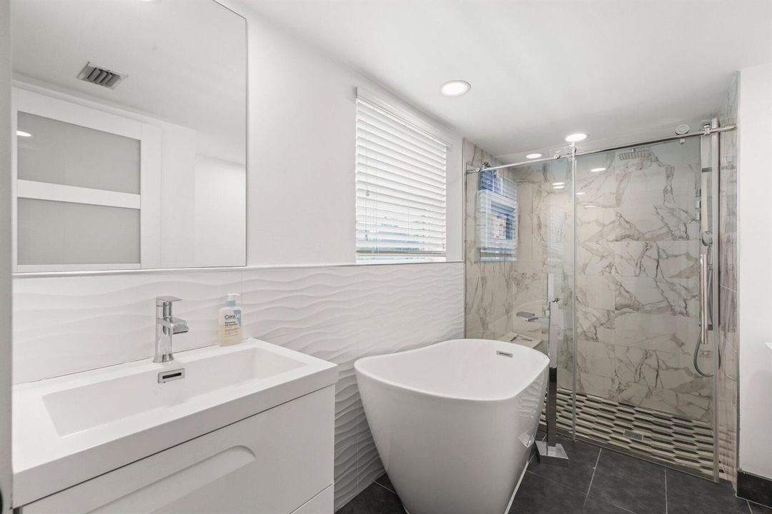 6031 Northwest 4th Ave - 33.jpg-SMALL