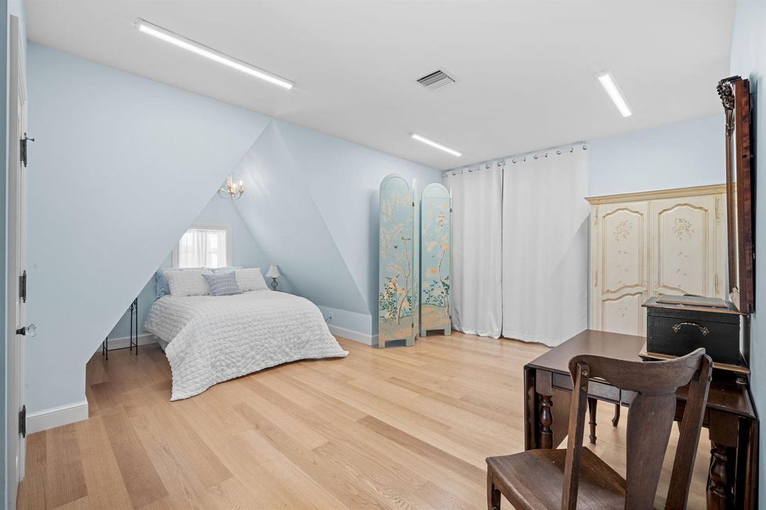 3rd floor flex space