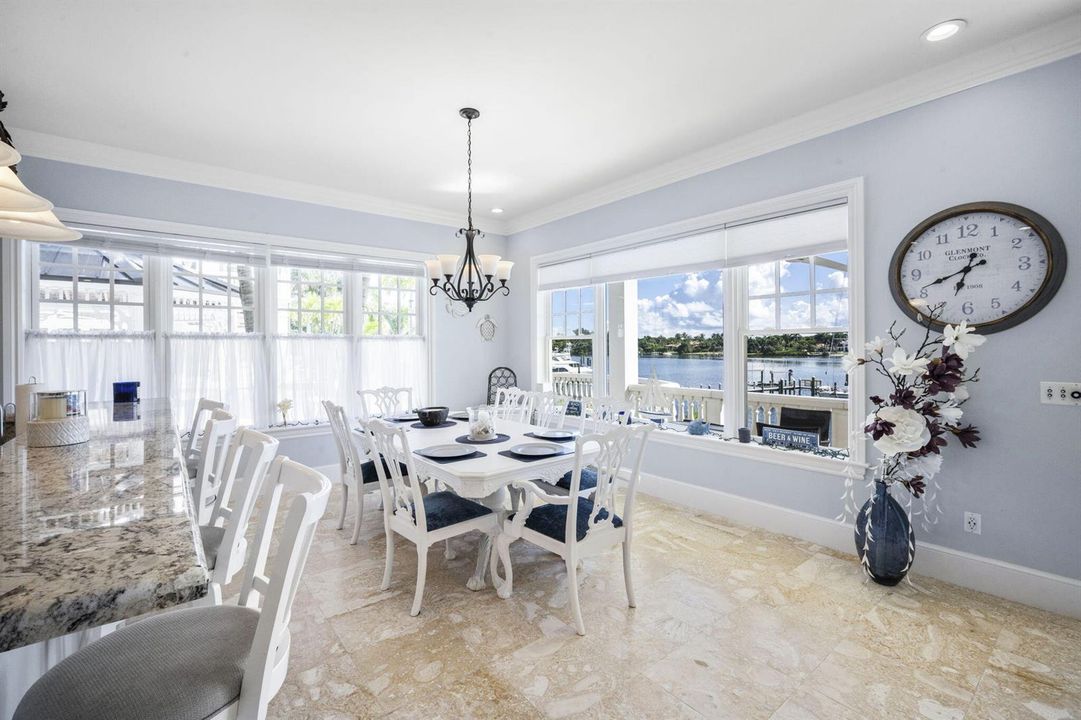 Guest House Dining