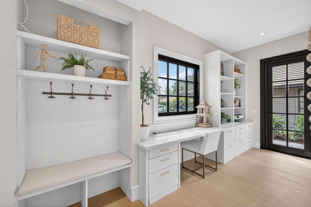 Office/Bonus Room