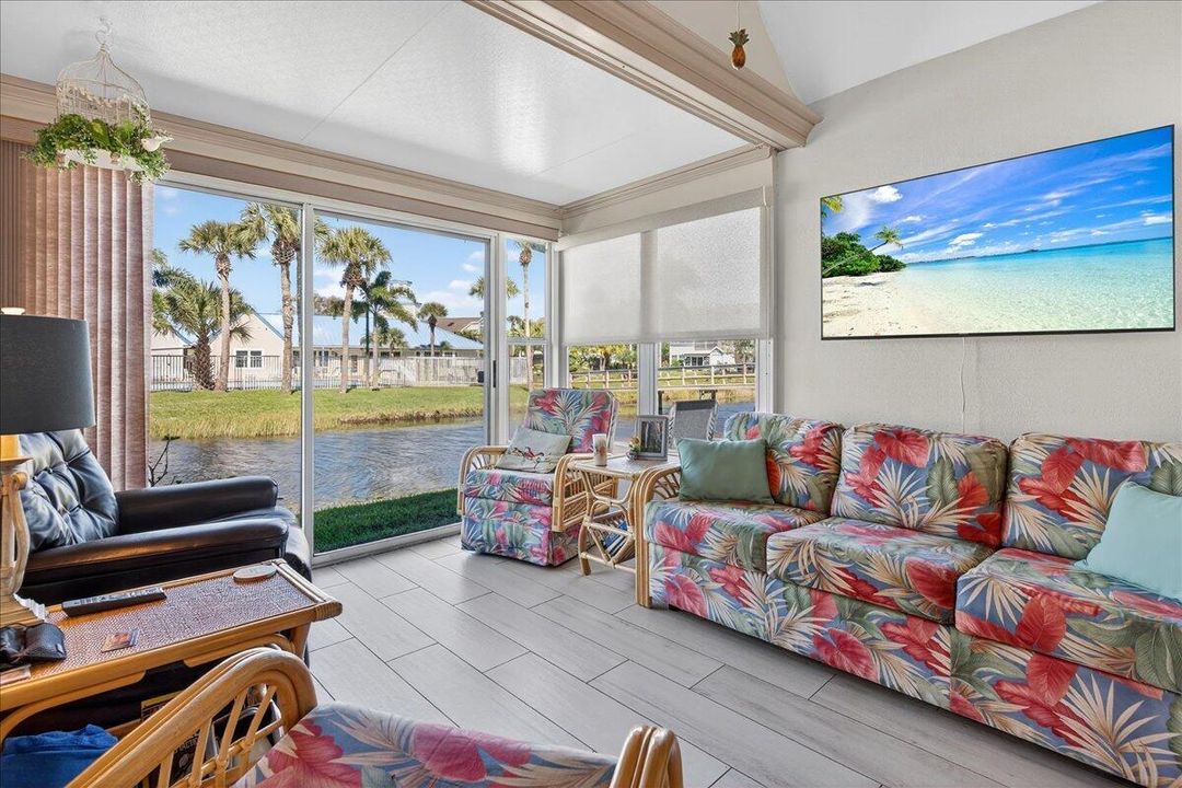 Lakeside Family Room
