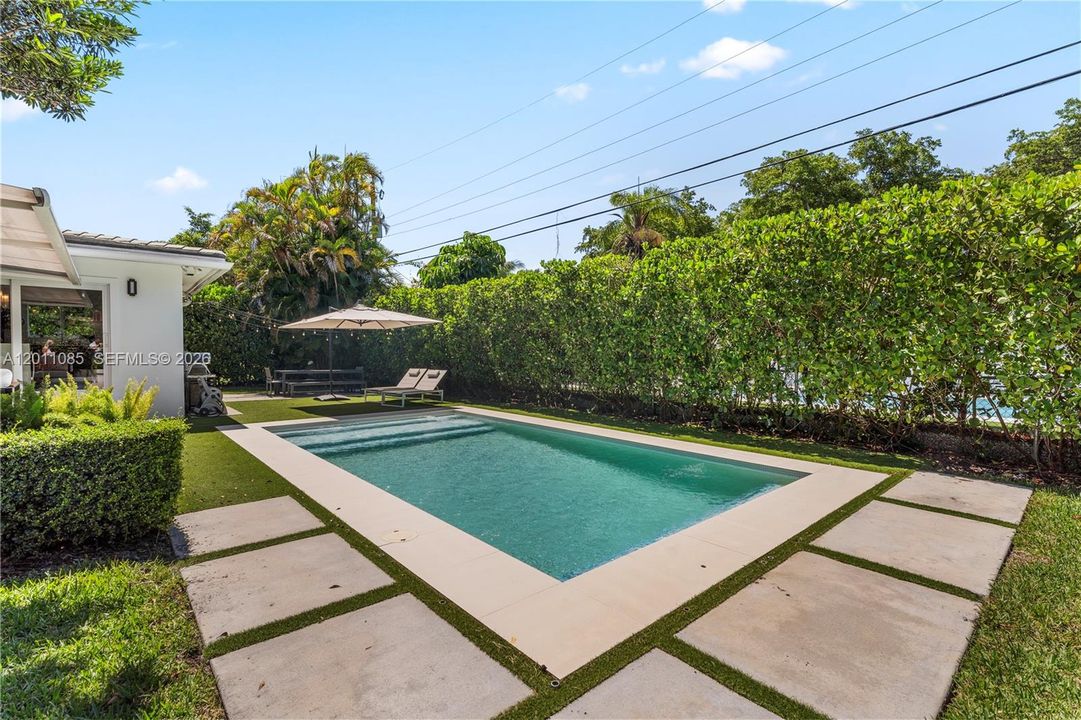 En Renta: $13,000 (3 camas, 3 baños, 2071 Pies cuadrados)
